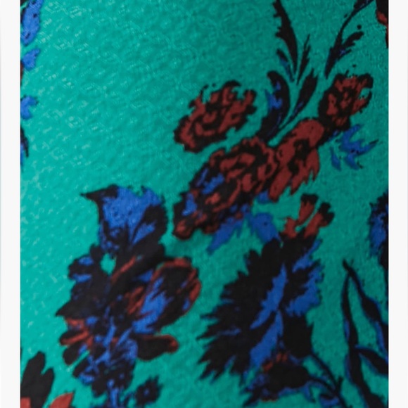 Free People Keyhole blouse ( NWOT) - Picture 5 of 5